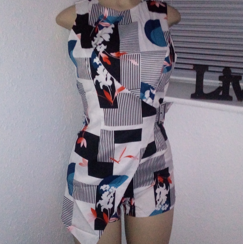 Striped Floral Print Sleeveless Romper
